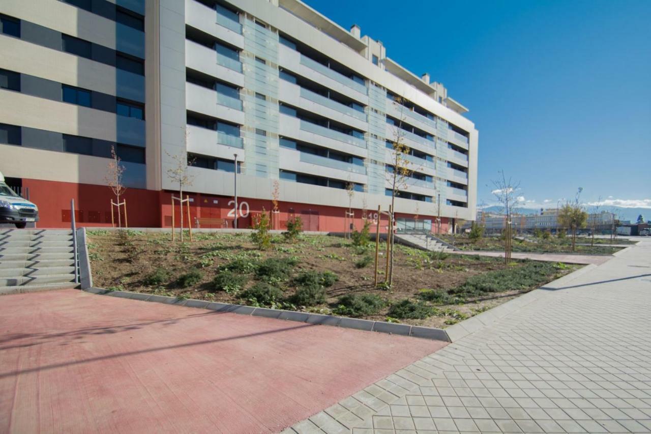 Enjoygranada Arabial 5A - Pool & Free Parking Appartement Buitenkant foto