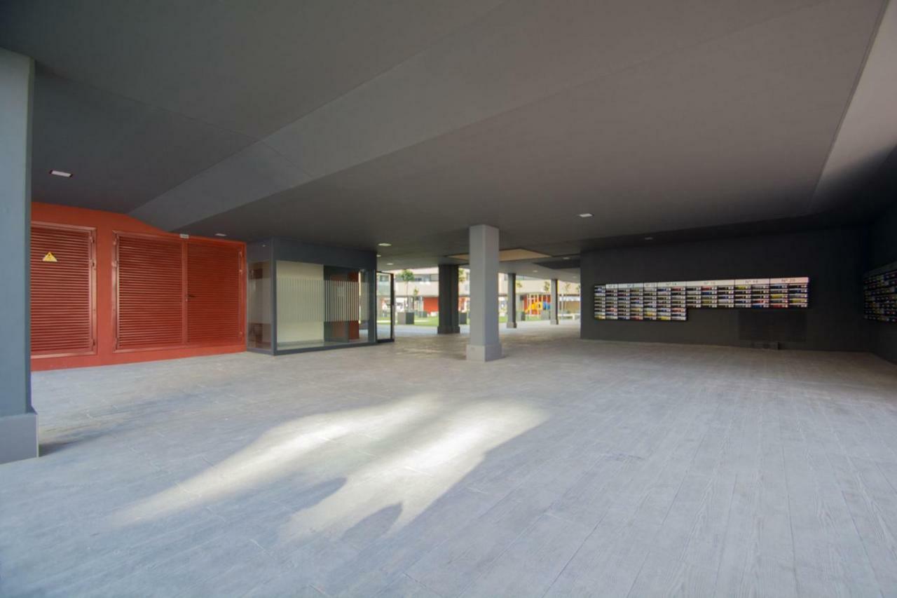 Enjoygranada Arabial 5A - Pool & Free Parking Appartement Buitenkant foto