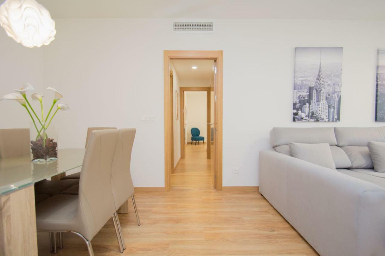 Enjoygranada Arabial 5A - Pool & Free Parking Appartement Buitenkant foto