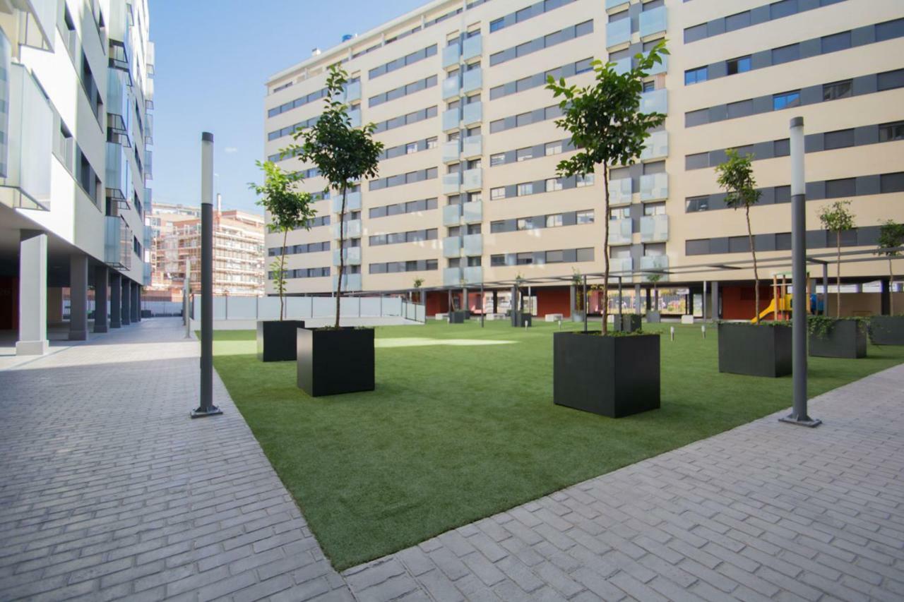 Enjoygranada Arabial 5A - Pool & Free Parking Appartement Buitenkant foto